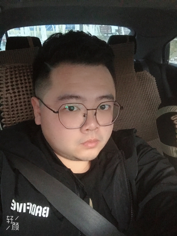 欢笑的第一张照片--乌鲁木齐交友中心